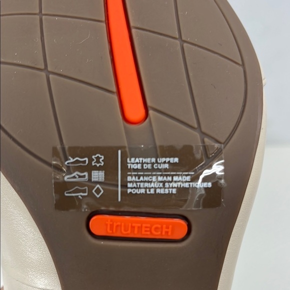 New Rockport Women's Plain Toe Ornamented Pump Size 9.5 - Picture 9 of 9